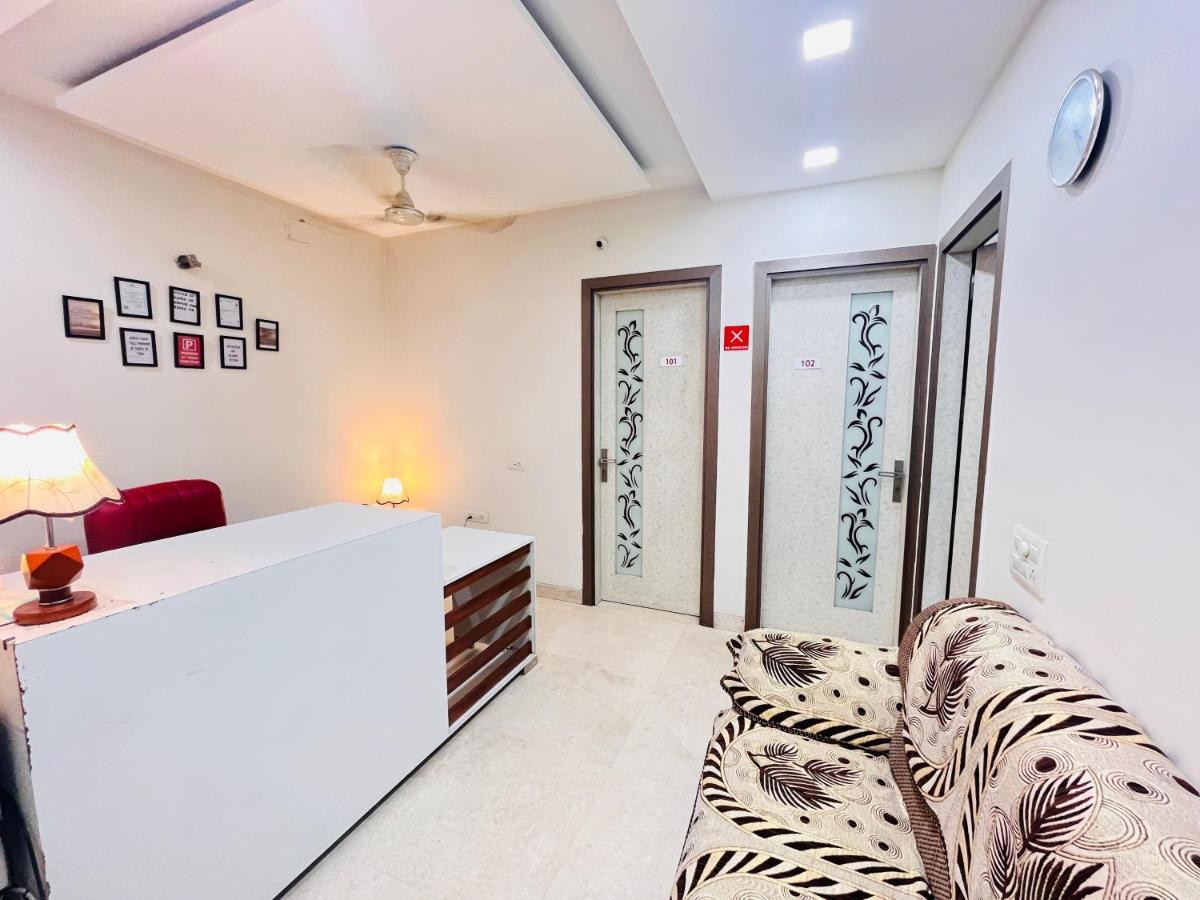 Hotel Park Pride Pitampura New Delhi, Couple Friendly Exterior foto